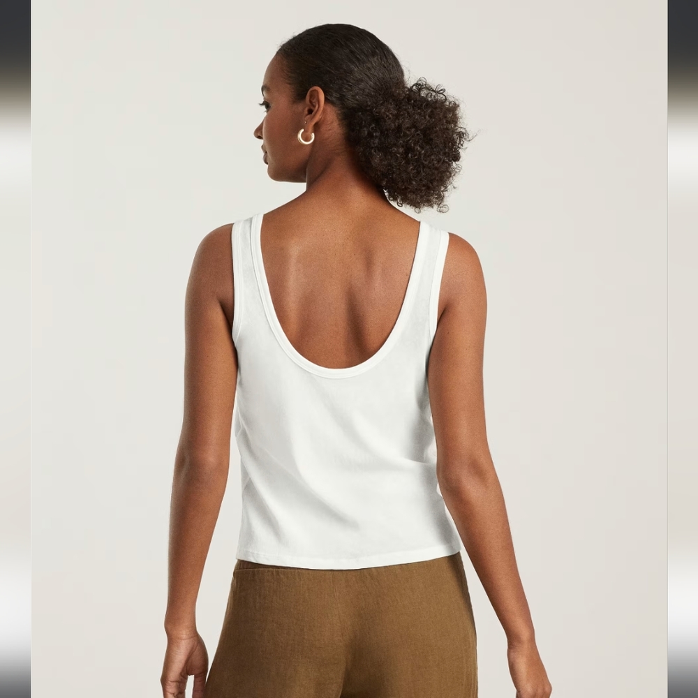 Everlane Air Tank